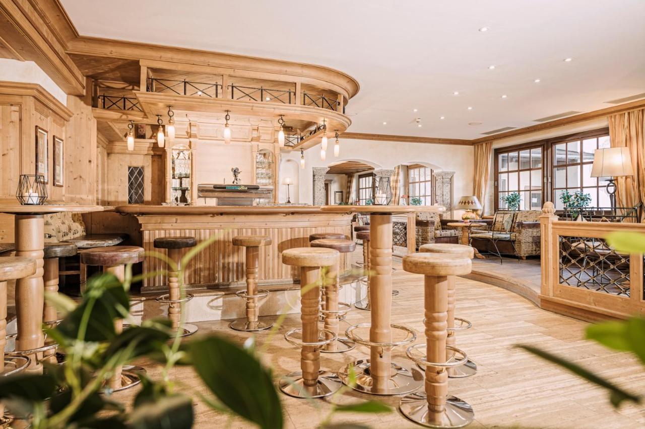 Hotel Kirchlerhof トゥクス エクステリア 写真